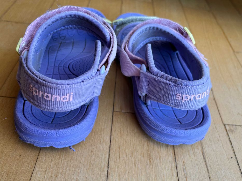 Buty sandały Sprandi nr 33 fioletowe