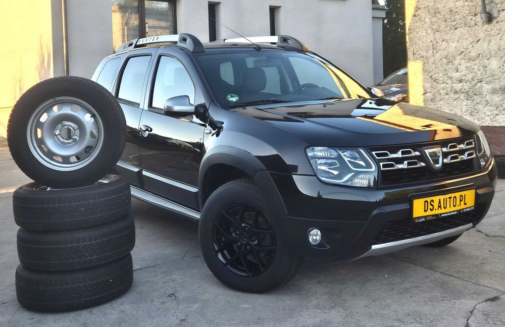 Dacia Duster LIFT • benzyna • NAVI • HAK • grzane fotele • 117.000 km • 2 x kpl KÓŁ • z Niemiec