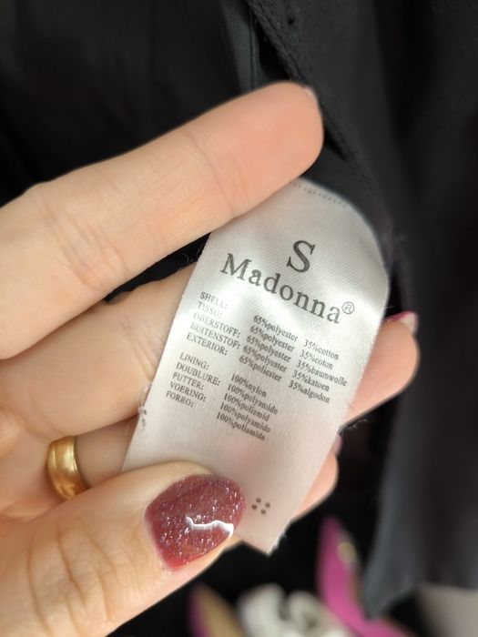 Płaszcz czarny wiosenny