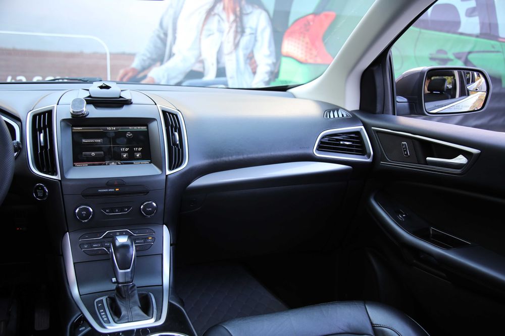 Продам Ford Edge 2015