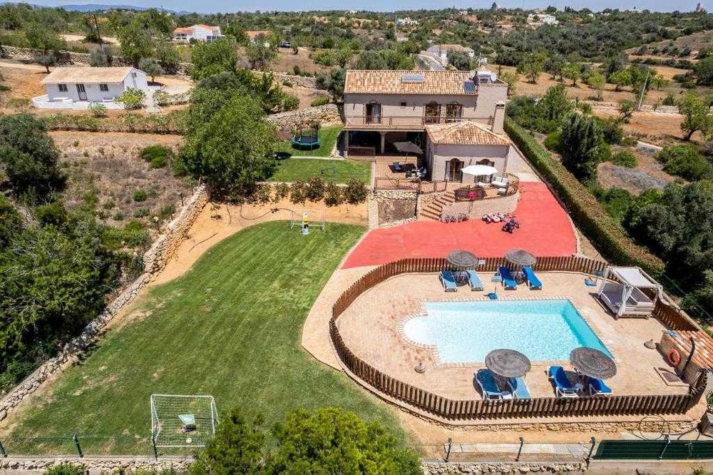 V3 Armação de Pera - Férias