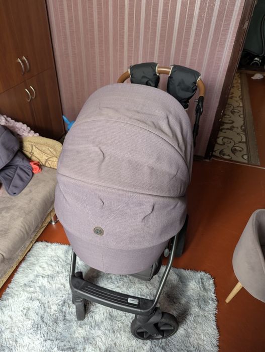 Коляска Roan bass next