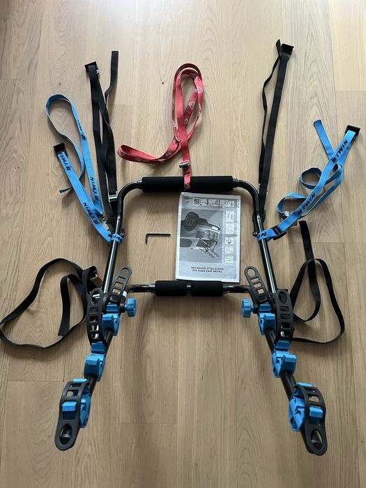 Bagażnik rowerowy Bwtin 300 na klape samochodu