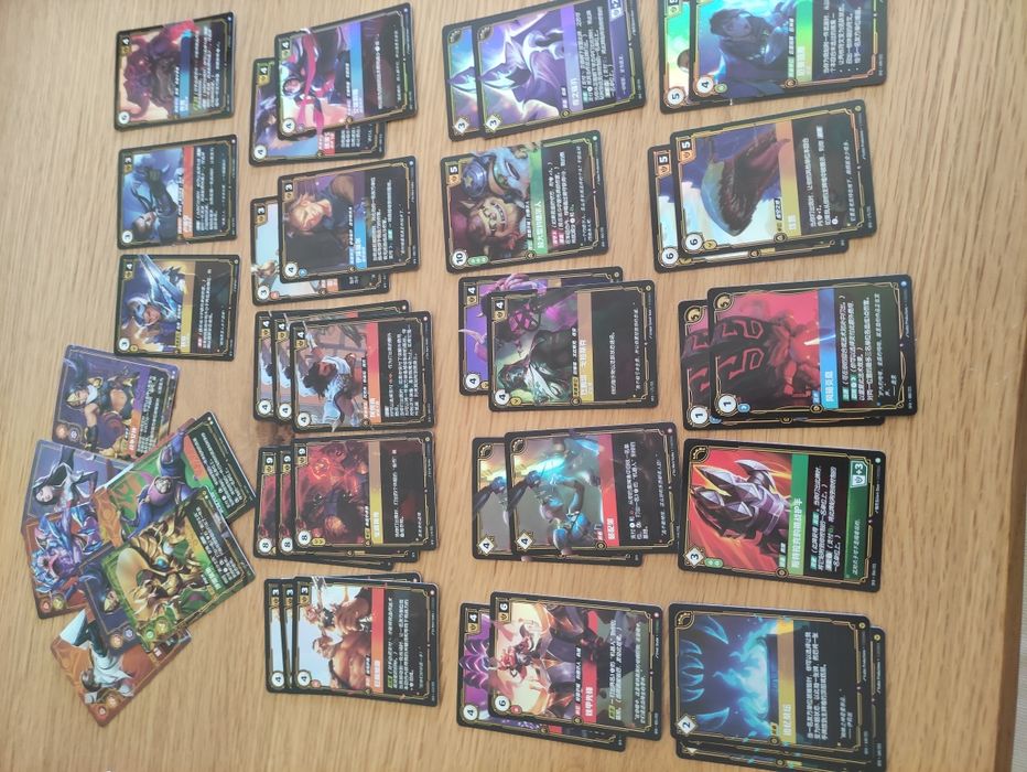 Lote 305 Cartas Riftbound TCG (League of Legends) – Edição Chinesa (5 Épicas / 40 Raras)