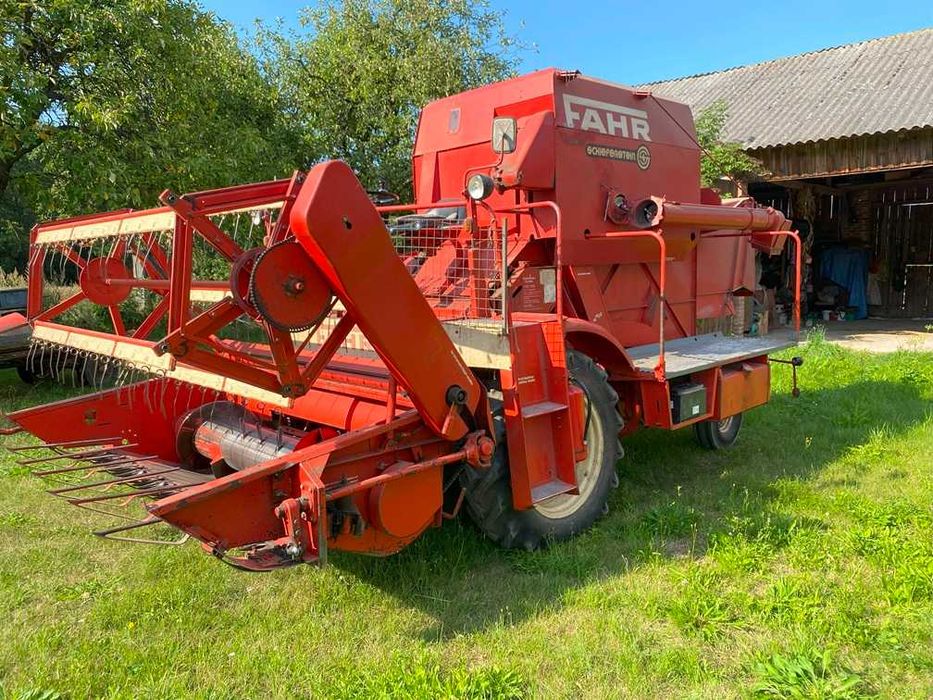 Kombajn Fahr M66
