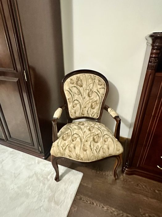 Mobilia completa de quarto- em excelente estado