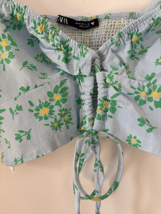 crop top w kwiaty zara s
