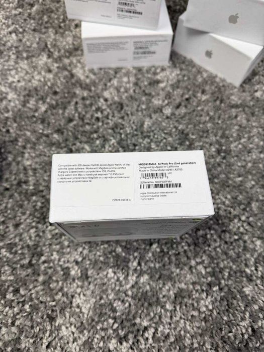 Безпровідні Навушники Apple AirPods Pro 2.