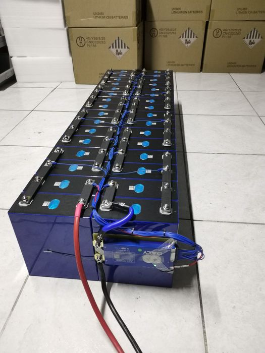 Baterias Lítio LiFePO4 armazenamento solar caravanas veículos 12V 24V 48V 60V 72V