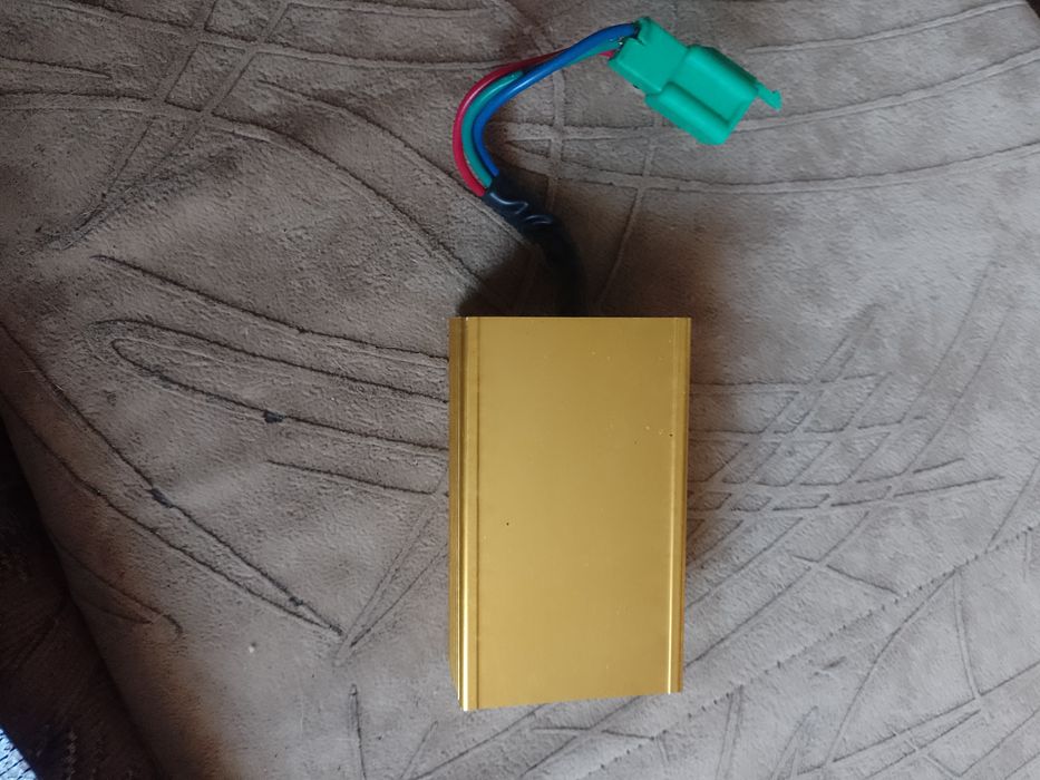 Продам комутатор 350 грн