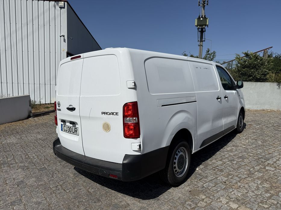 TOYOTA PROACE 2.0 D-4D LONGA | 2020 | IVA DEDUTÍVEL  CLASSE 1 Auto Estrada