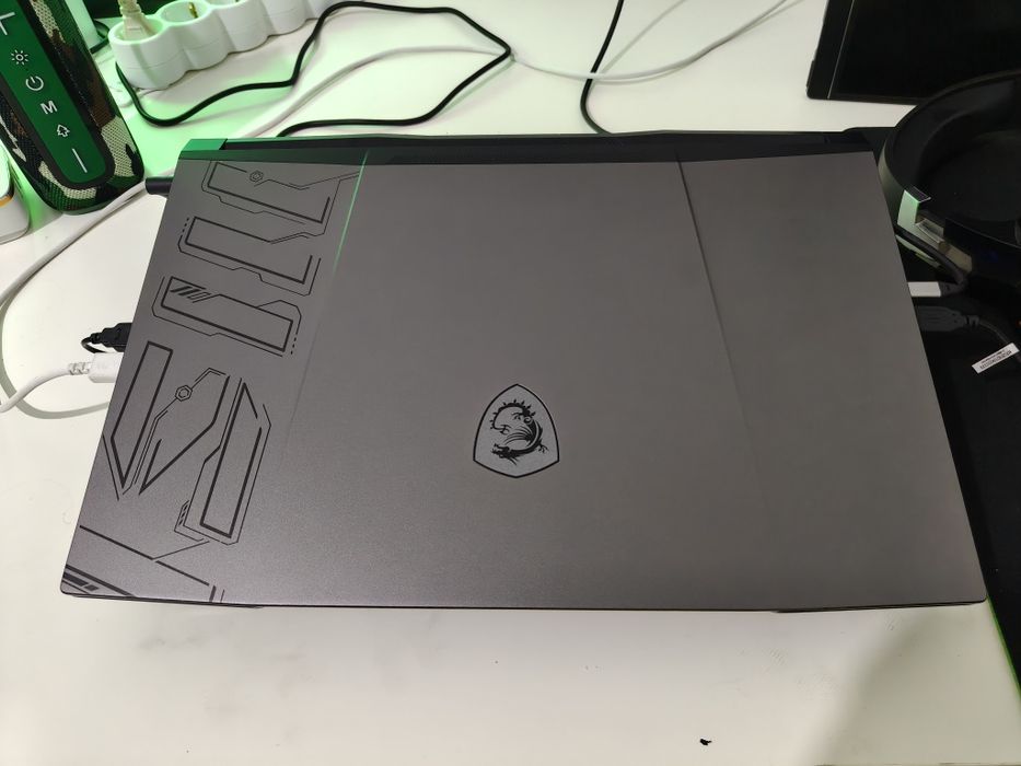 MSI Pulse B17 B13V – i9 13900H | RTX 4070 | 32GB DDR5 | 240Hz | 2x NVMe SSD