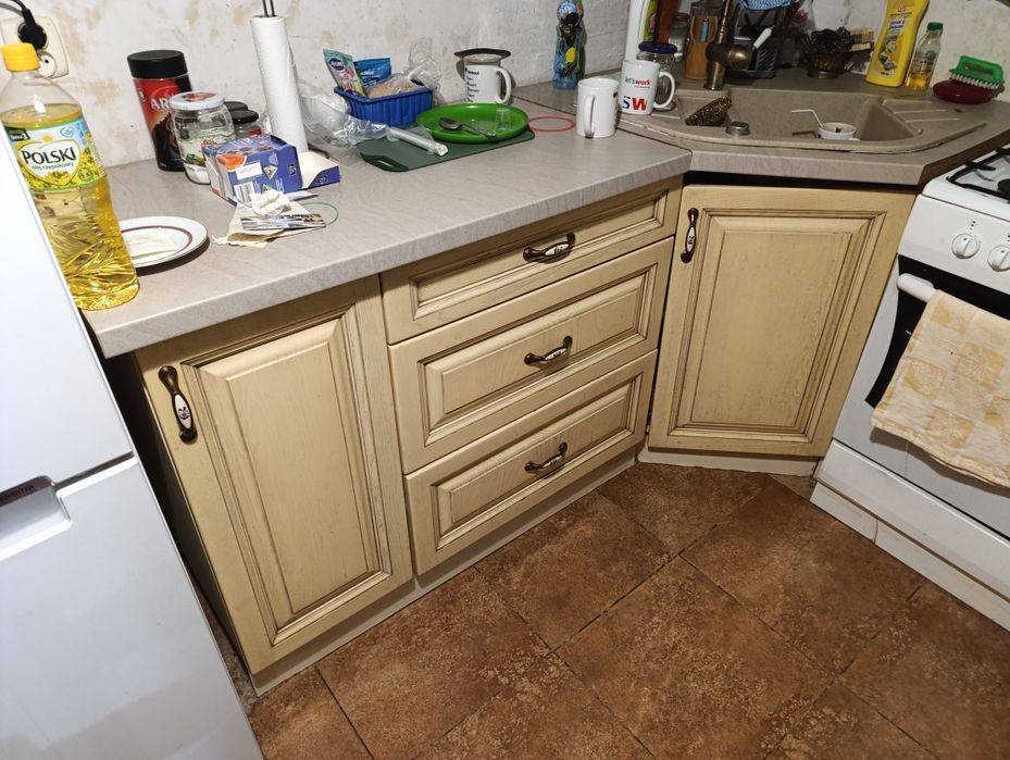 Zestaw mebli kuchennych