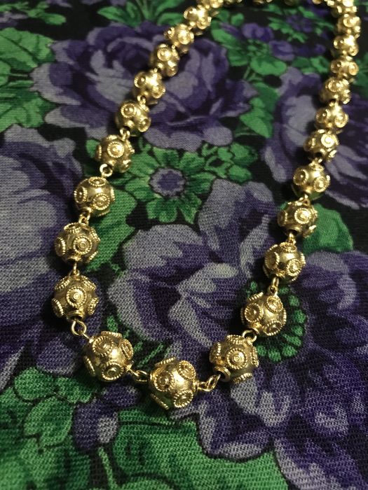 Colar contas de Viana