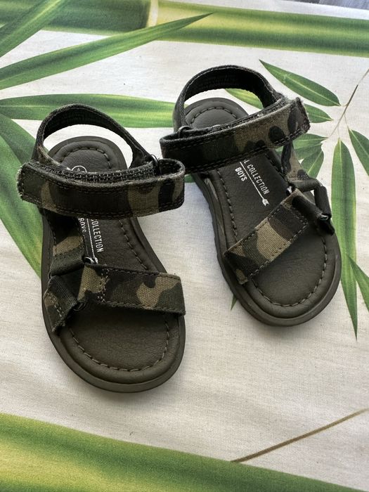 Босоніжки для хлопчика