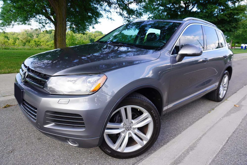 Volkswagen Touareg Executive      2013