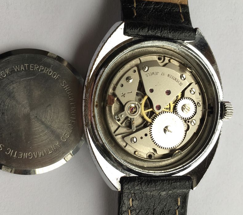 Relógio VISOTEX mecânico antigo