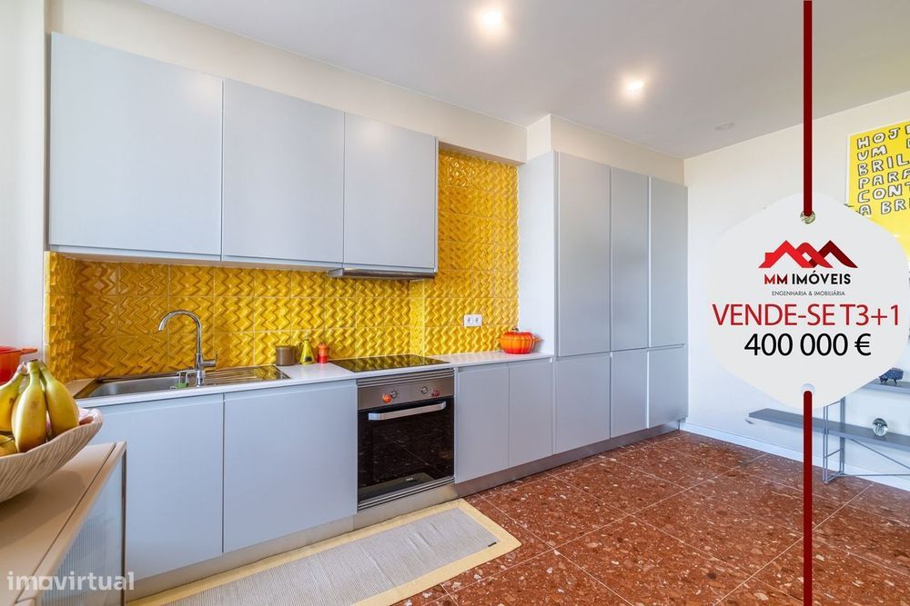 Apartamento T4 +1| Renovado | Convertido em T3+1 | Varanda |  Carvalhi