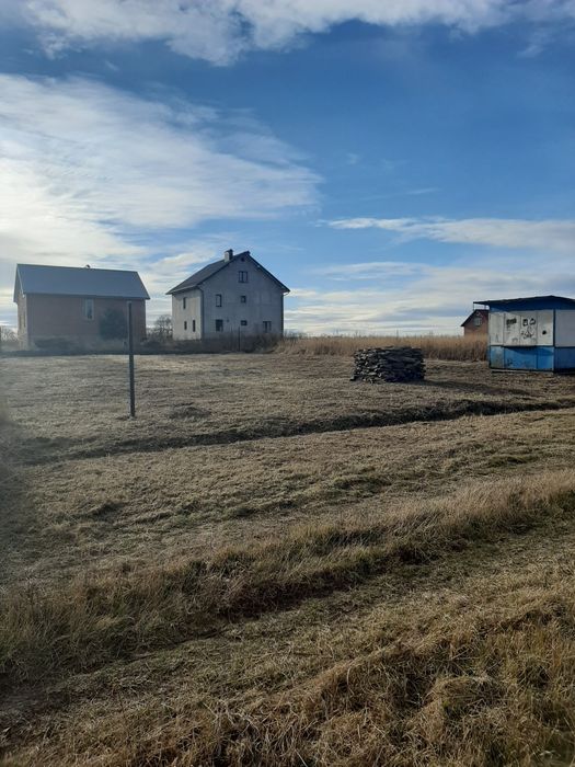 Участок в під забудову.