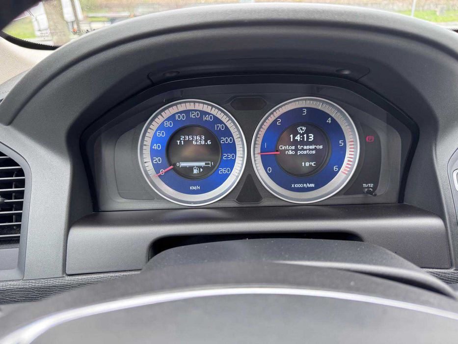 Volvo XC60 D3 2.0 D 163 CV R-DESIGN - 2012