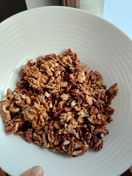 Orzechy włoskie łuskane ręcznie