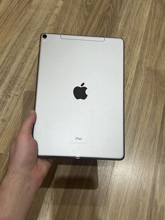 iPad Pro 10.5  64Gb LTE Neverlock