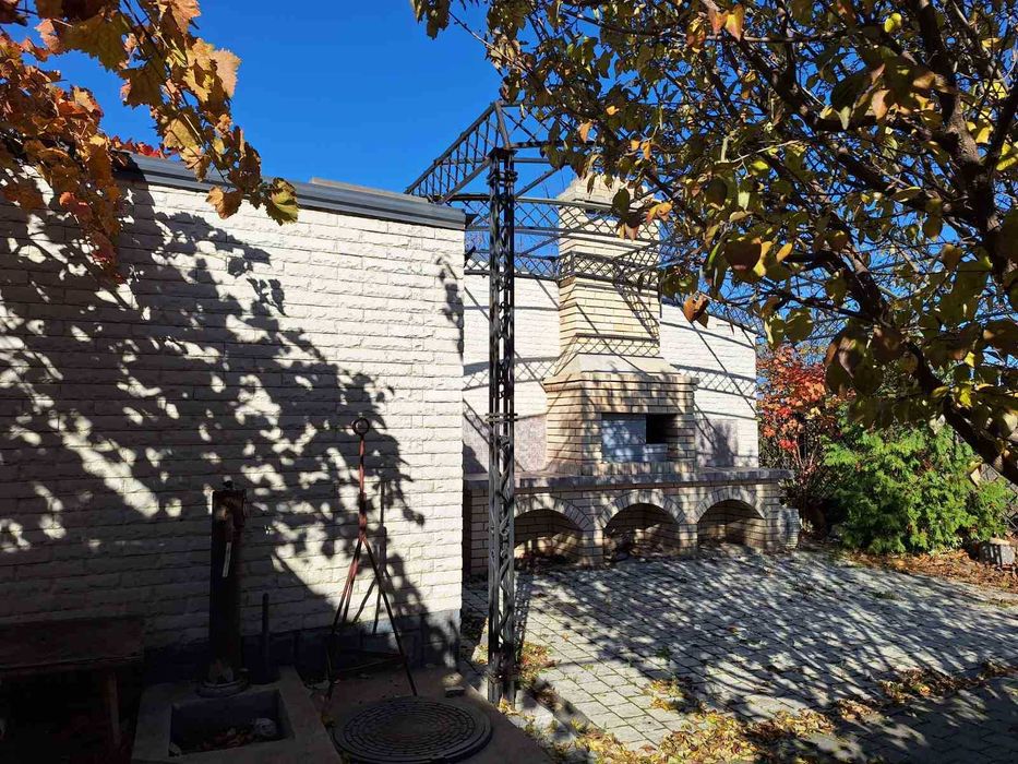 Продається будинок у мальовничому та легендарному селі Василівка