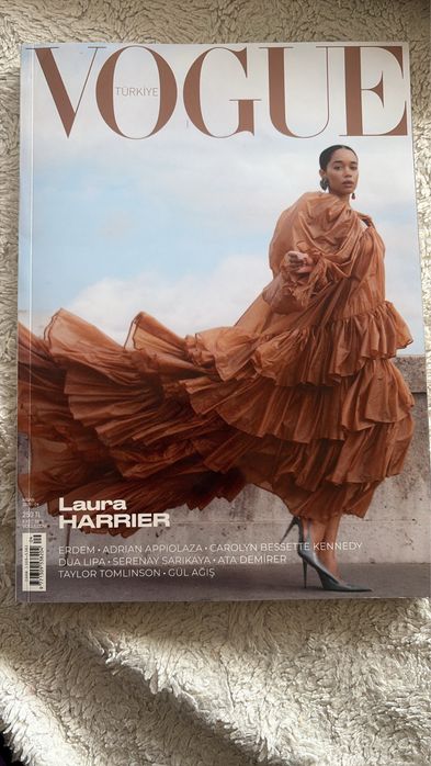 Vogue Turkey 04/2026 unikat