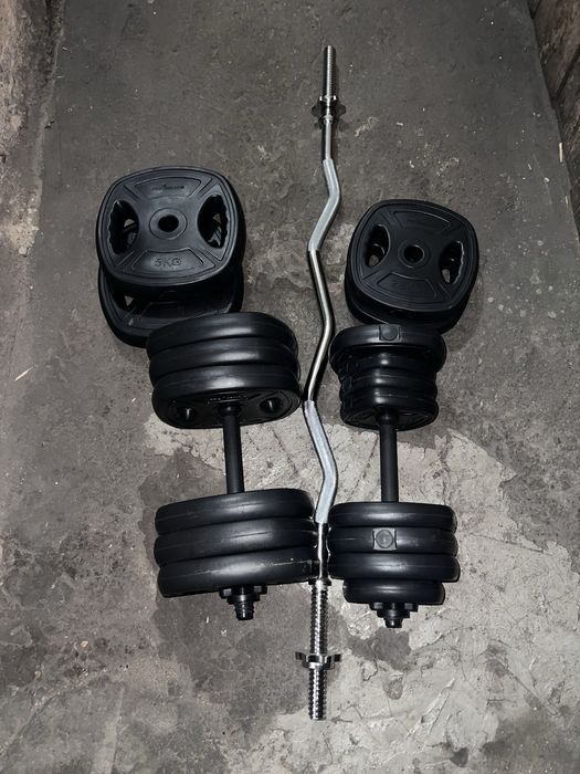 Zestaw hantli z obciążeniem