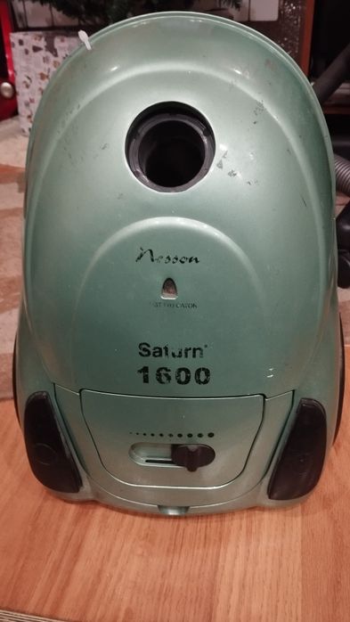 Пылесос Saturn 1600