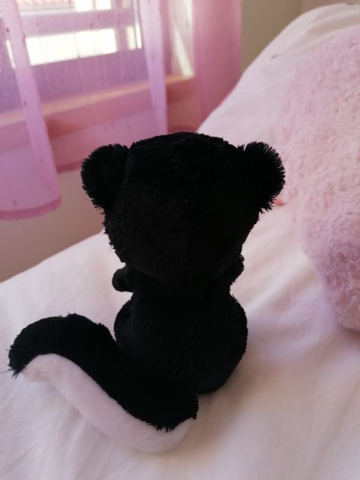 Peluche Flora da marca TY 15 cm