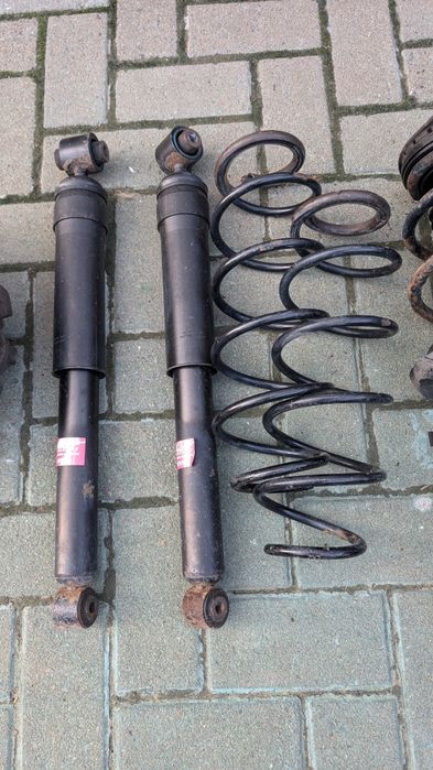 Стойки , диски renault laguna 3