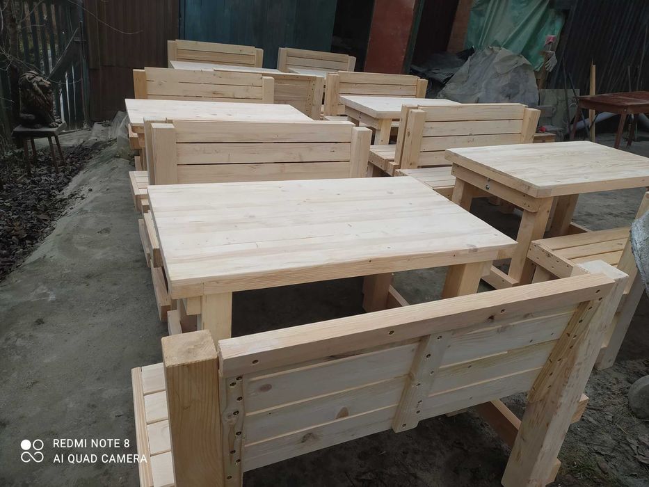Столи лавки комплекти садові меблі для альтанок  кафе барів
