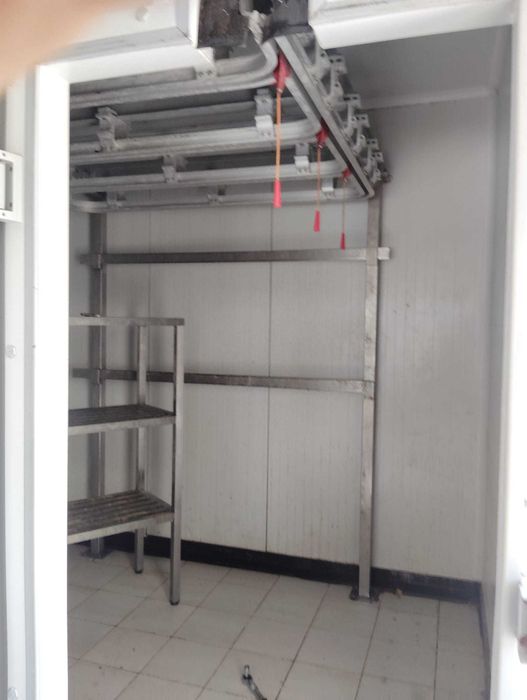 Câmara de Conservação com Sistema de Guias e Pesagem - RECONDICIONADA