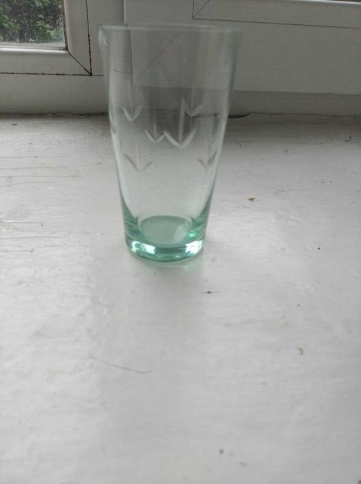 Продам рюмочки чешское стекло