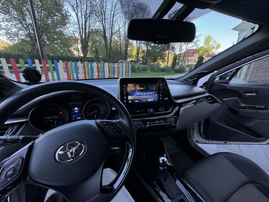Офіційна Toyota C-HR  2018р., AWD, Premium