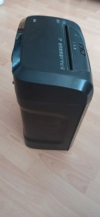 Niszczarka FELLOWES 12C