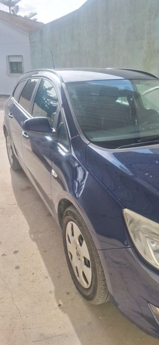 Astra moto Isuzu