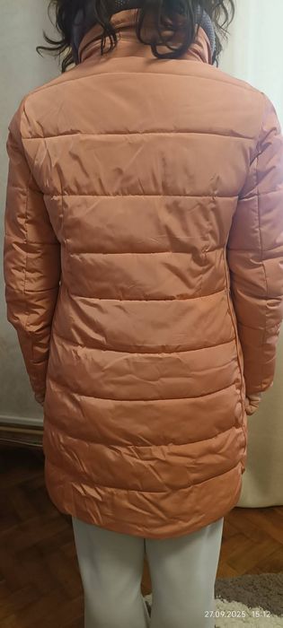 Жіноча подовжена куртка