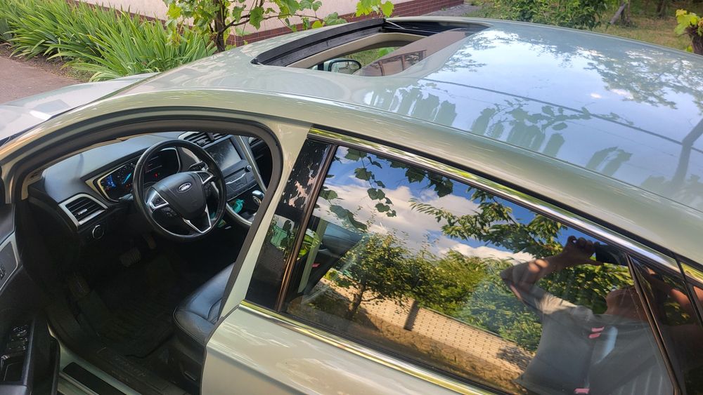 Продам власний Ford Fusion Hybrid SE