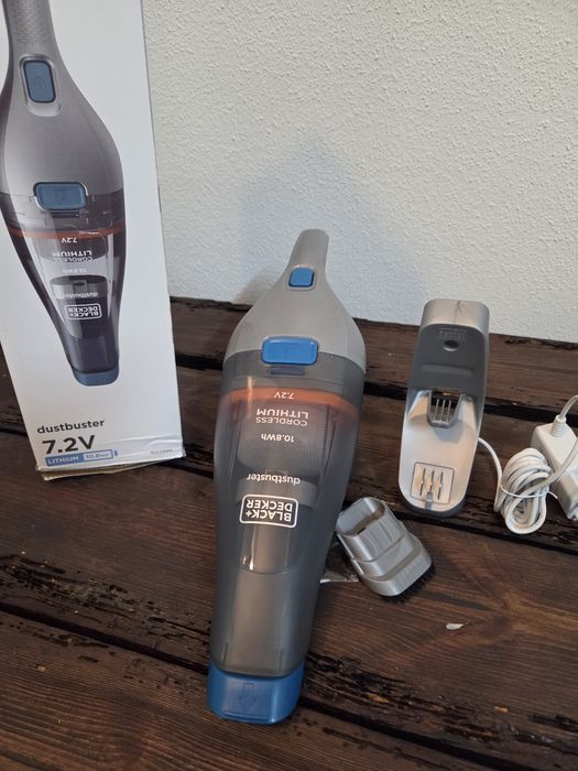 Nowy Akumulatorowy odkurzacz Black&Decker