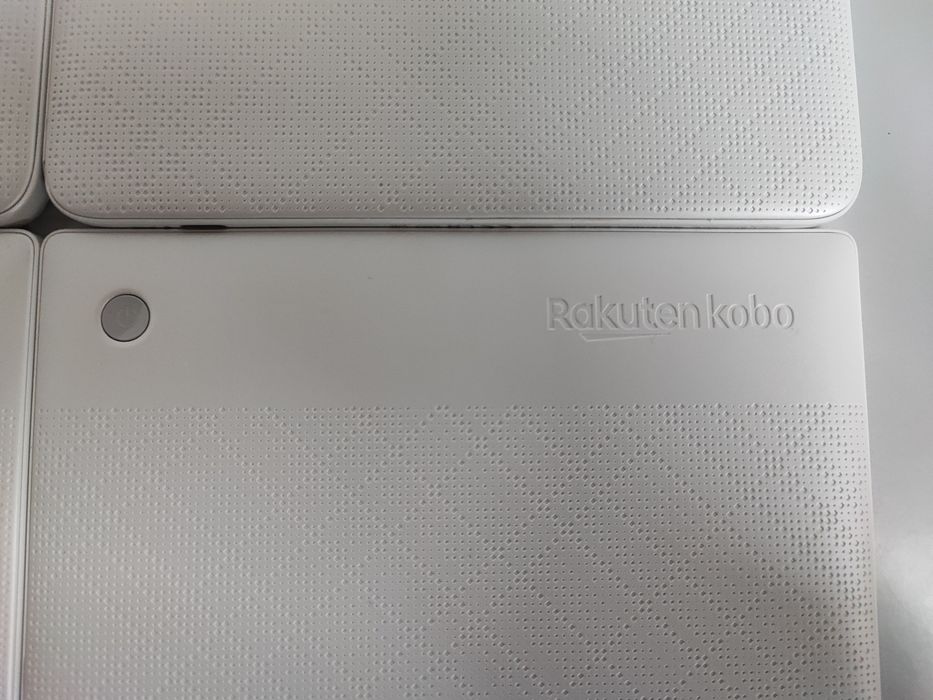 Електронна книга Kobo Libra 2, Водозахист IPX8, Стилус в комплекті