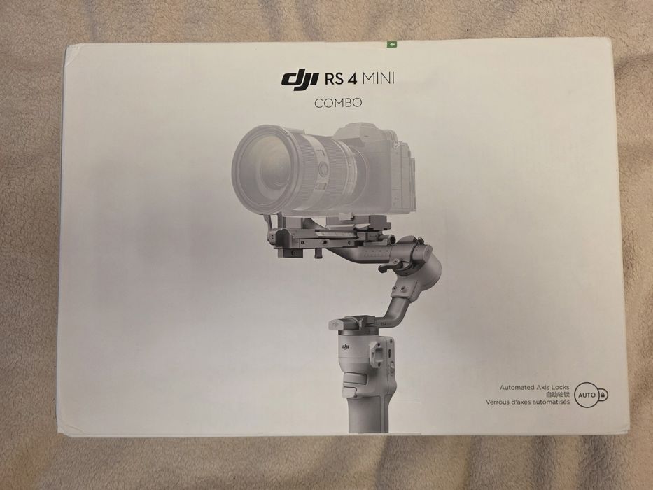 Стабілізатор для камери DJI RS 4 Mini Combo