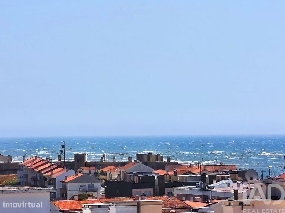 Apartamento T1 em Chafé de 55,00 m2