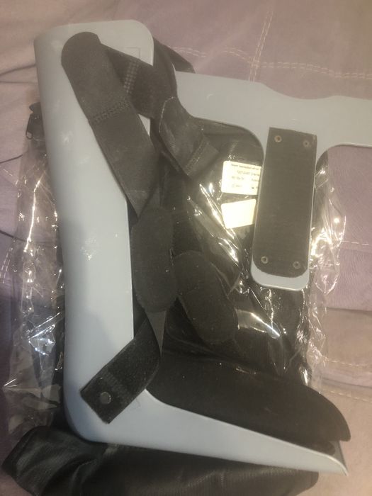 Продам деротаційний чобіток