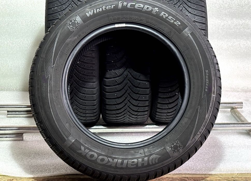Автошини колеса резина 195/65 R15 Hankook Winter i*Cept RS зимові
