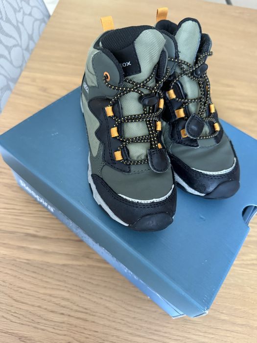 Зимові черевики Geox