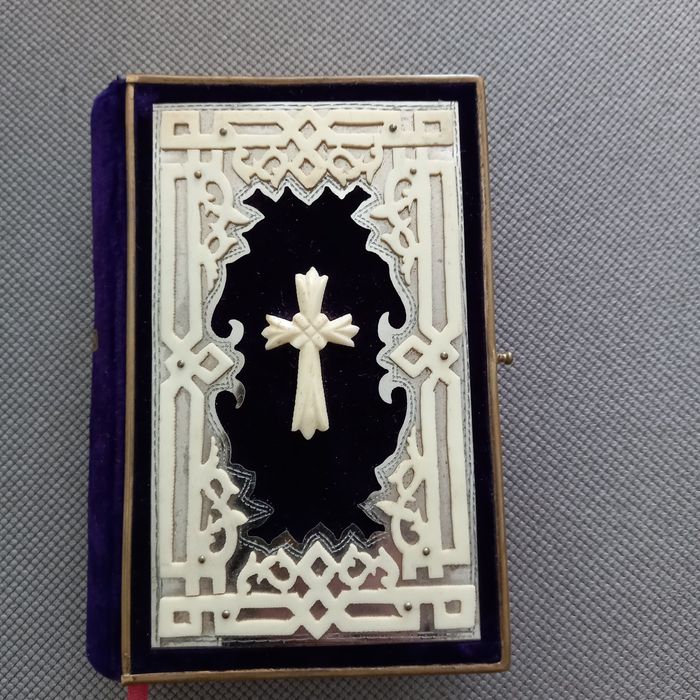 Stary, niemiecki modlitewnik