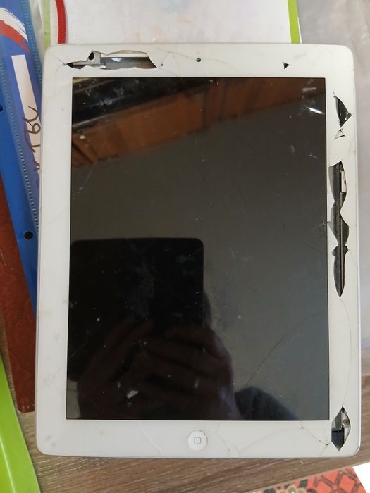 Планшет на запчасти