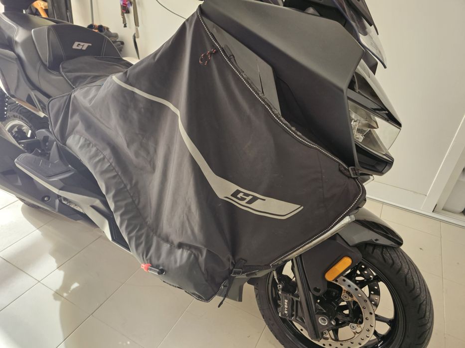 Original BMW C400 GT Leg Cover - Termoscud / Avental de Proteção